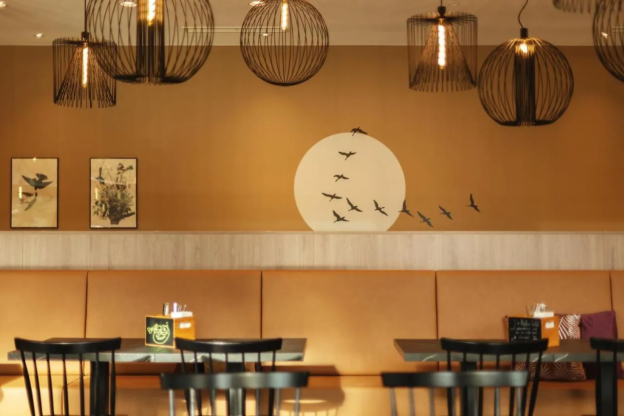 Holiday Inn - The Niu, Sparrow Regensburg By Ihg Hotel