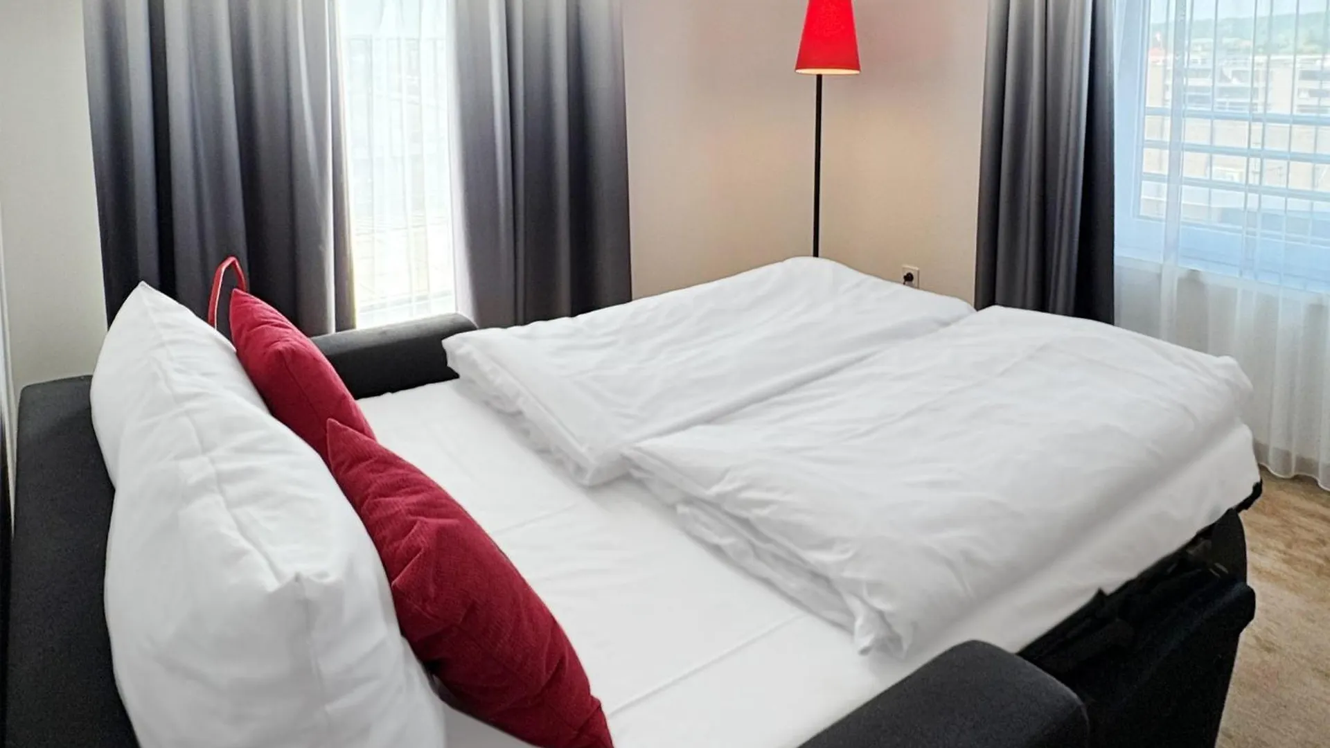 Hotel Holiday Inn - The Niu, Sparrow Regensburg By Ihg